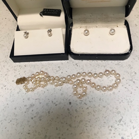 NOT FOR SALE MIKIMOTO Sea Magic 14k clasp Gradua Pearl necklace - Picture 15 of 16